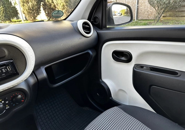 Renault Twingo cena 19950 przebieg: 112000, rok produkcji 2016 z Szczecin małe 781